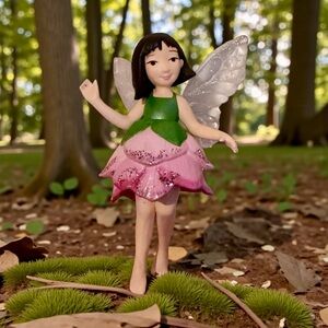 Hallmark Keepsake Ornament Pink Lotus Fairy Messenger 11th in The Fairy